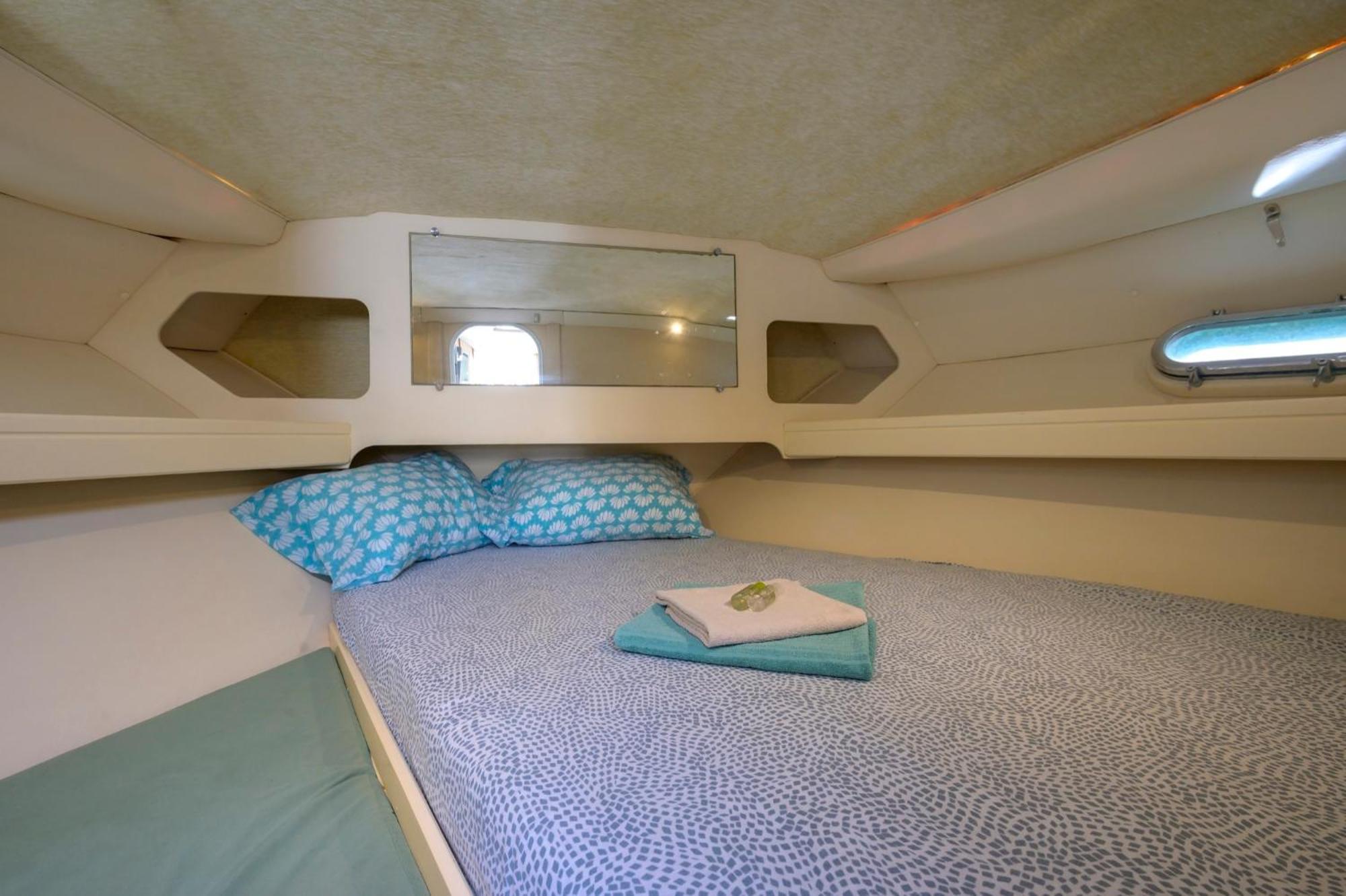 Boat Hotel Barcelona Sant Adrià de Besòs Szoba fotó